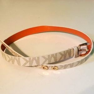 New Michael Michael Kors women's M white with grey logo belt